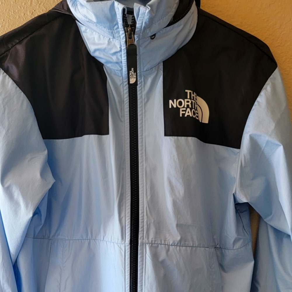Light blue, women's wind breaker North Face Jacket size S
